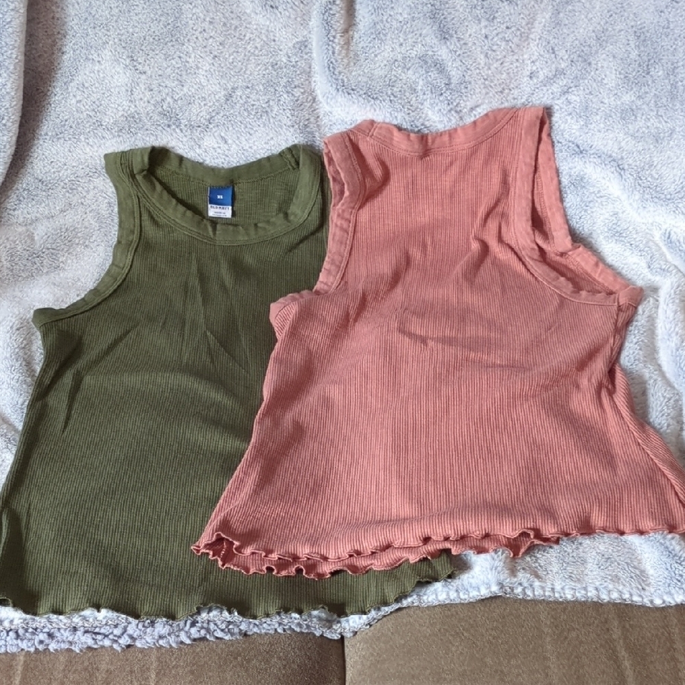 Sleeveless Ribbed Tank Top Set - Olive Green and Coral